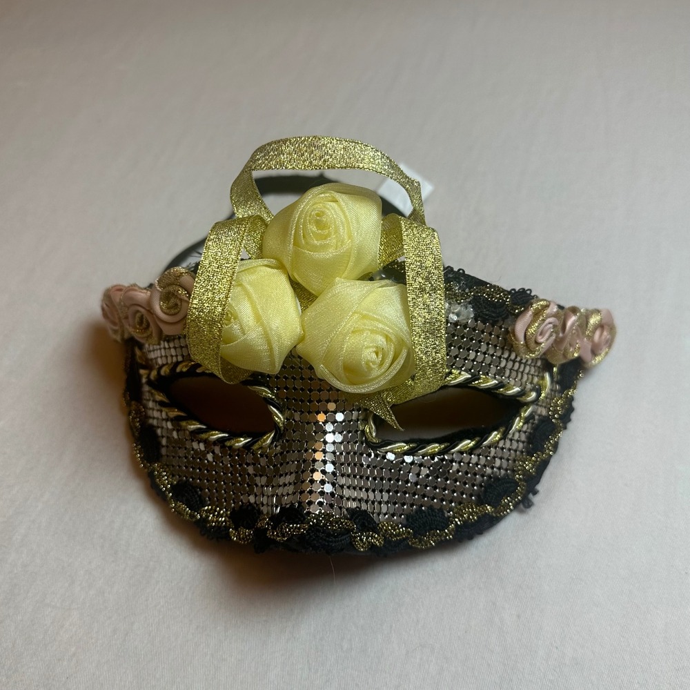 Masquerade Mask Gold Mesh Floral Yellow Pink Roses Halloween Costume Mardi Gras
